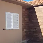 Kuca Za Odmor L&l