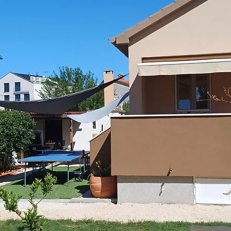 Vila Kuca Za Odmor L&l Bibinje
