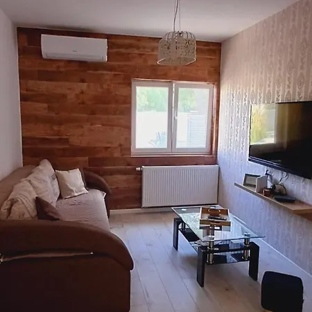 Vila Kuca Za Odmor L&l
