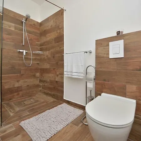 Villa Kuca Za Odmor L&l *