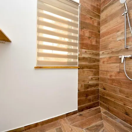 Kuca Za Odmor L&l Villa